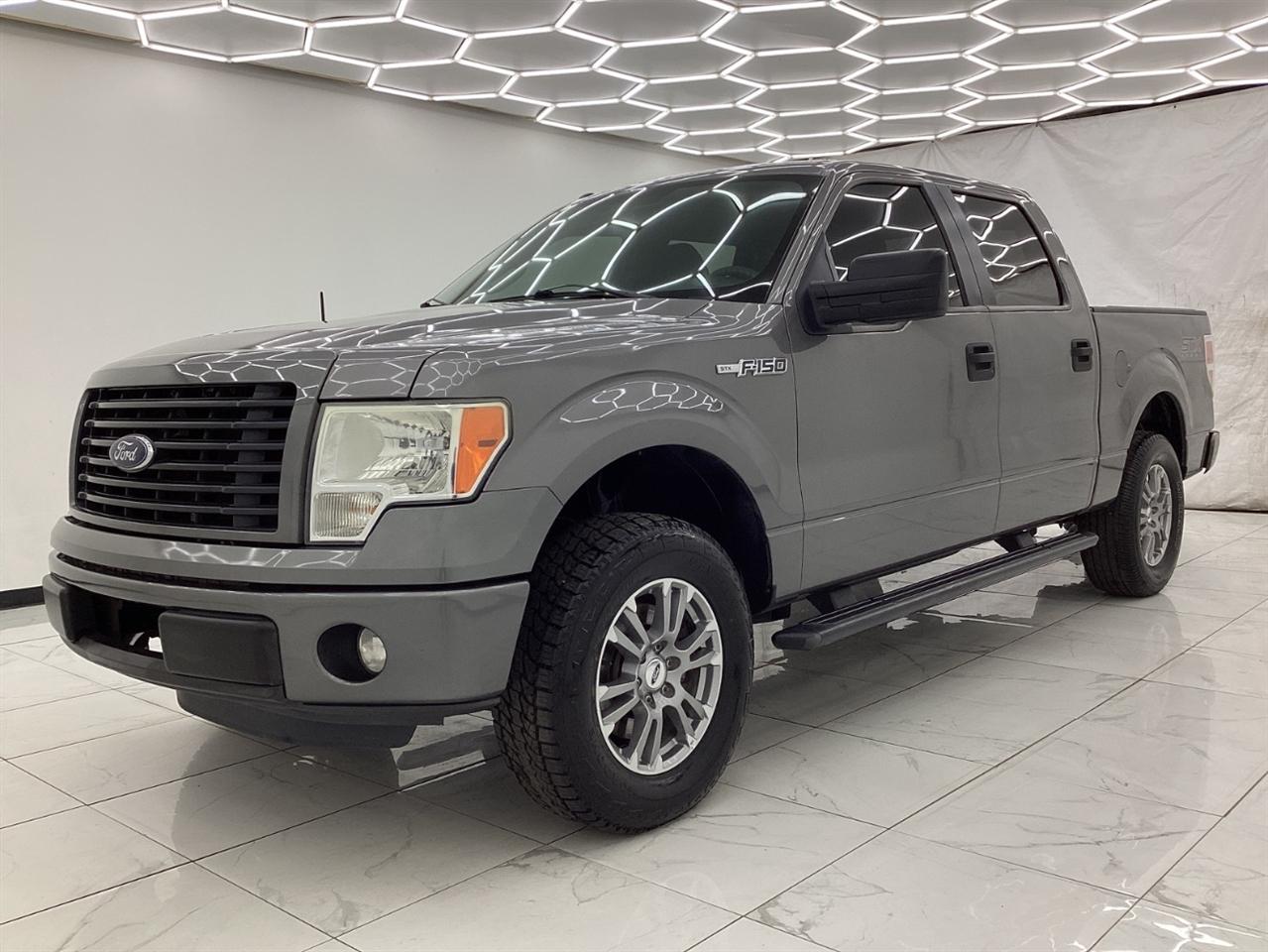 Ford 150 2WD SuperCrew 145" Platinum 2014