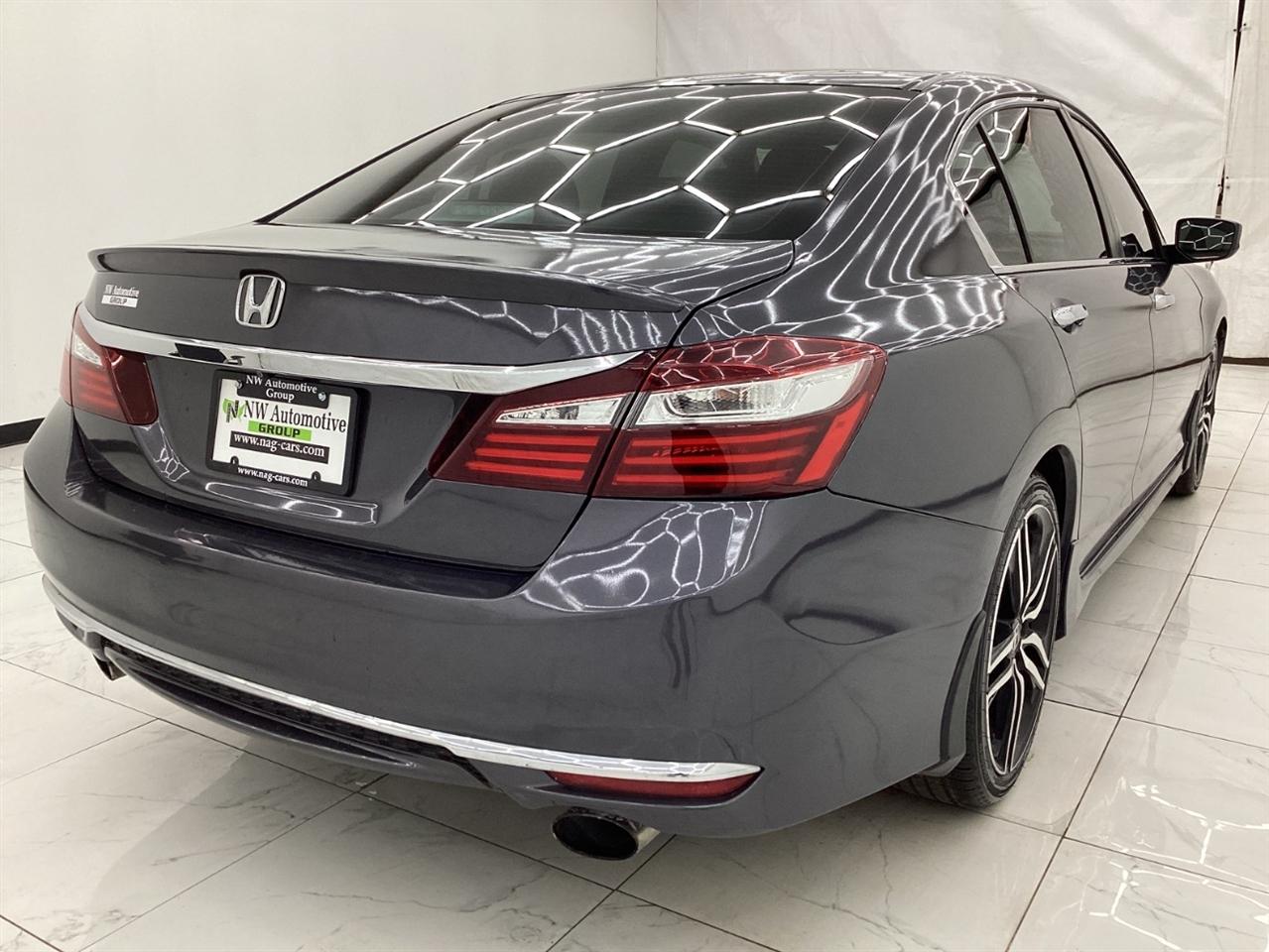 Honda Accord 4dr I4 CVT Sport 2016