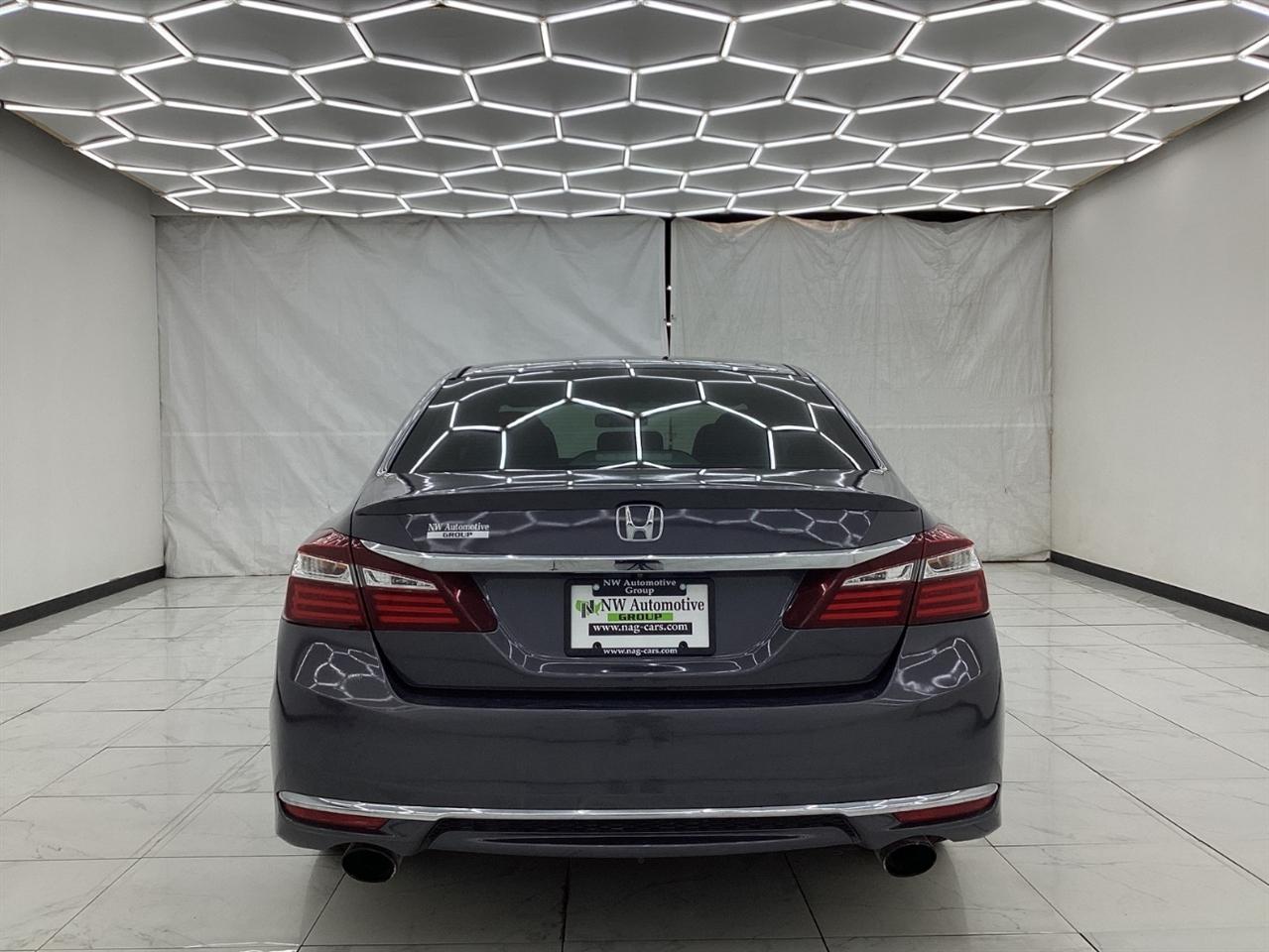 Honda Accord 4dr I4 CVT Sport 2016