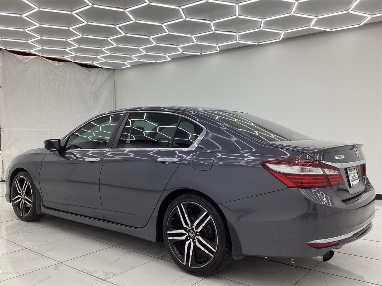 Honda Accord 4dr I4 CVT Sport 2016