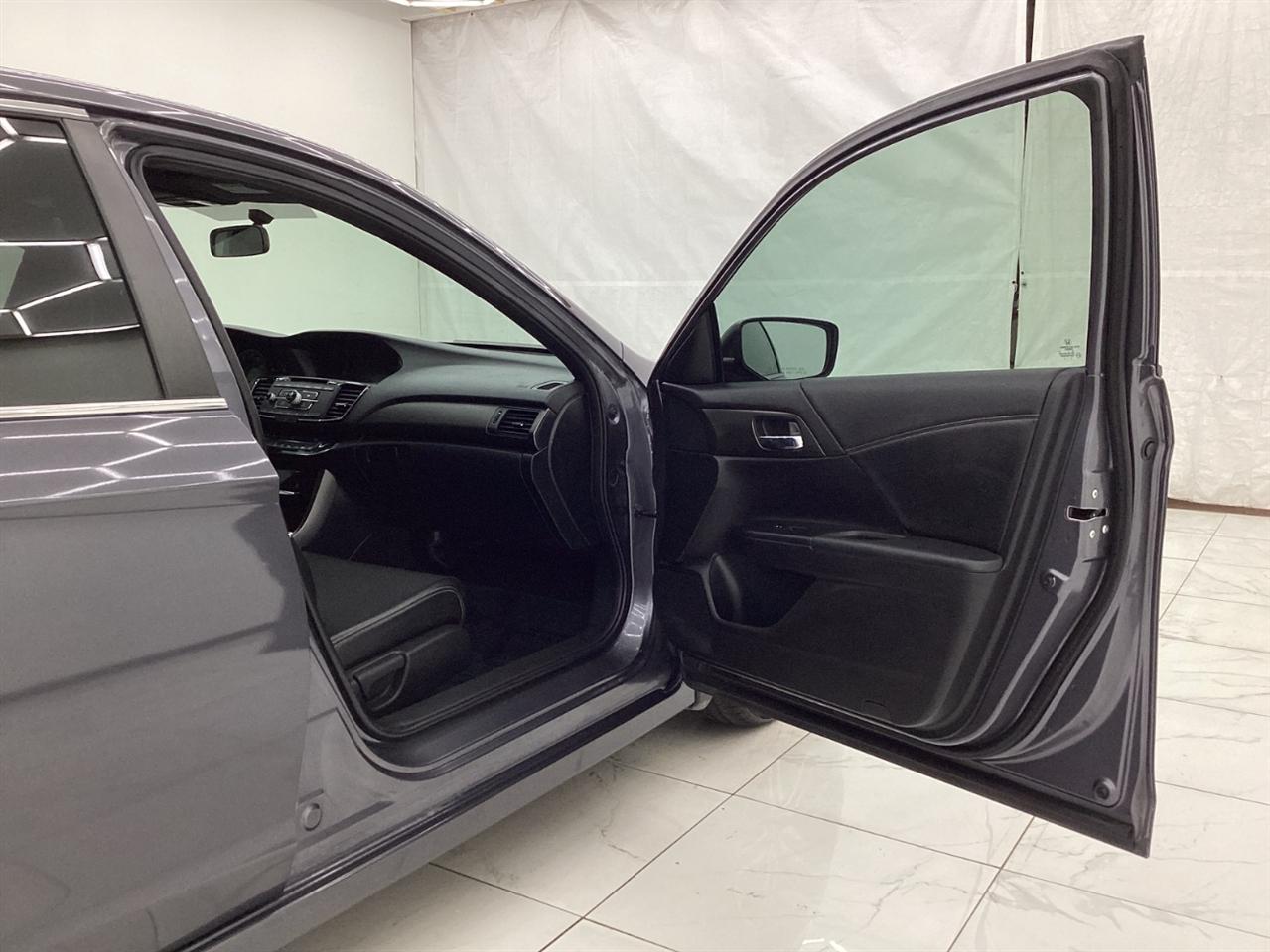 Honda Accord 4dr I4 CVT Sport 2016