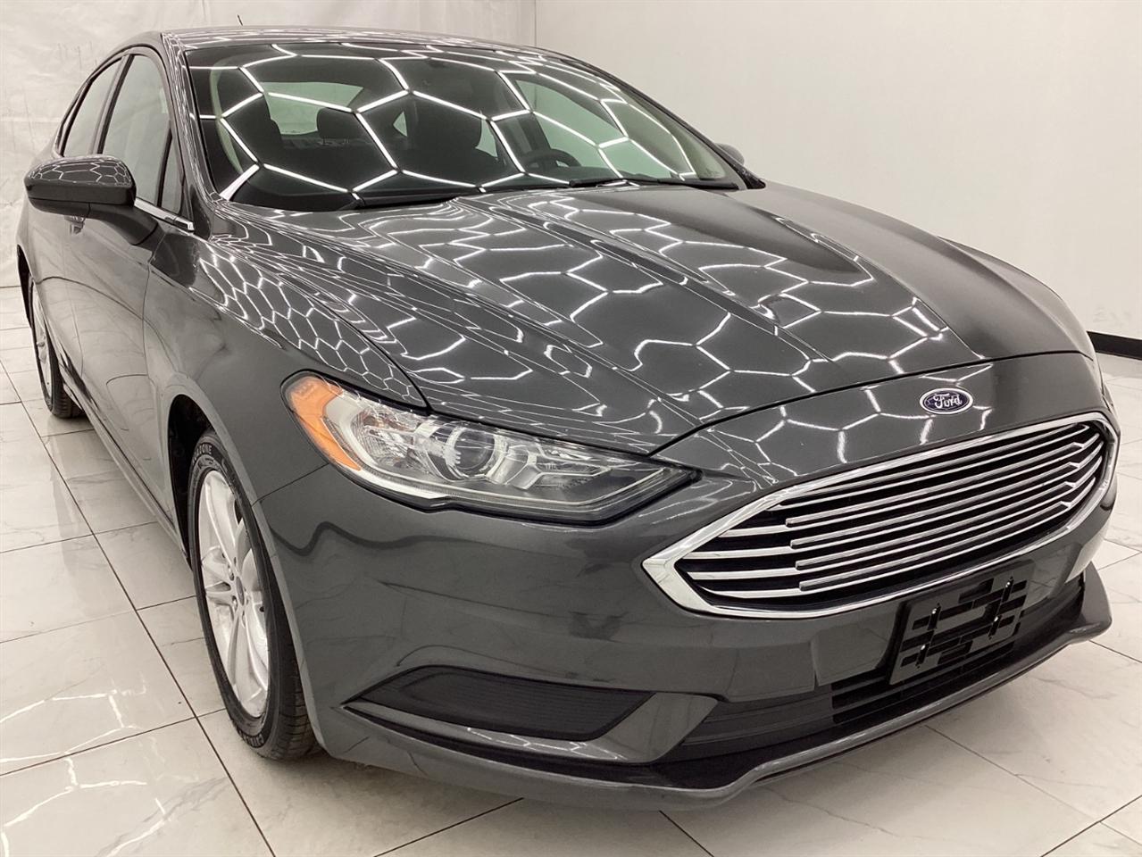 Ford Fusion SE FWD 2018