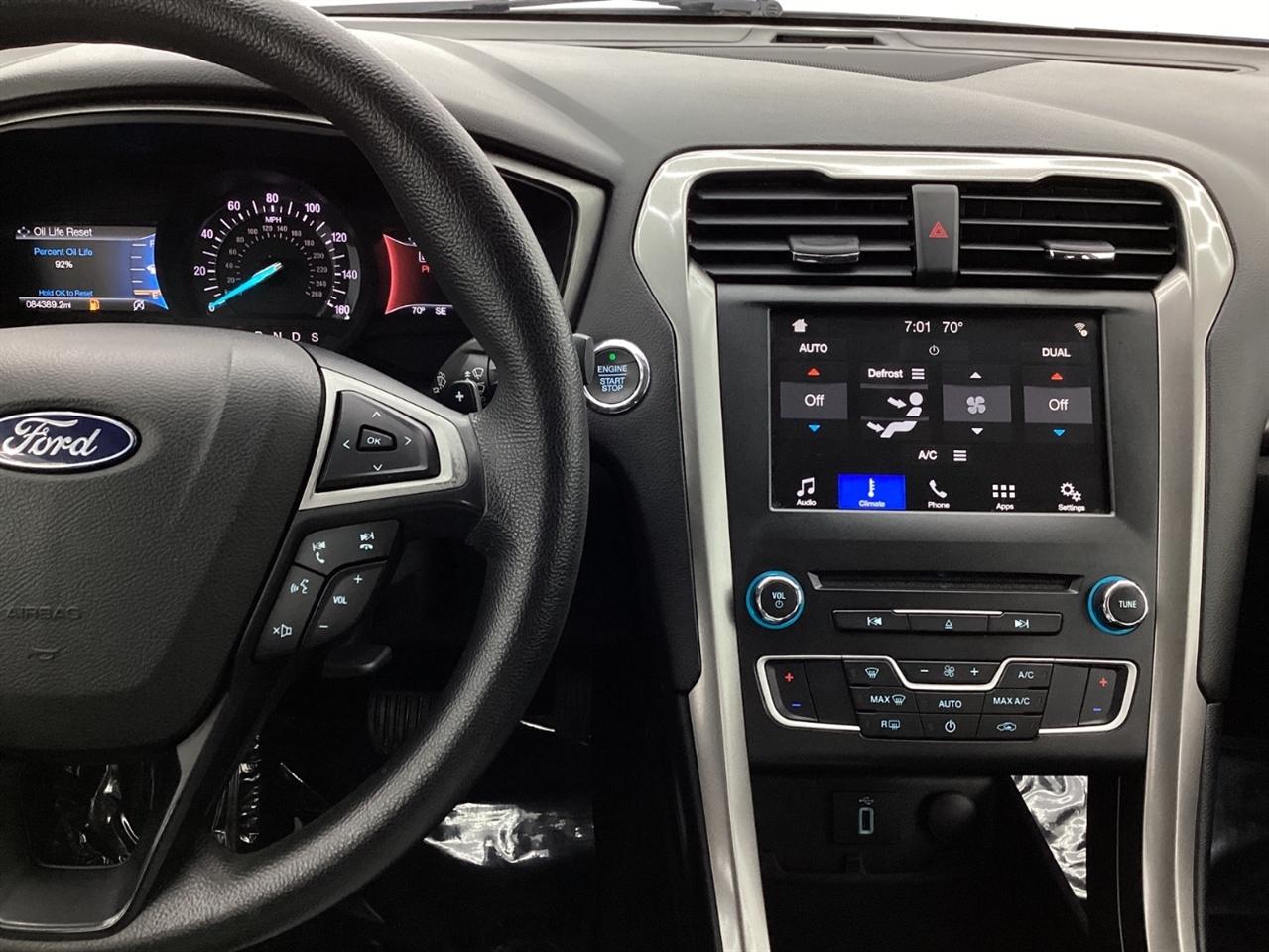 Ford Fusion SE FWD 2018