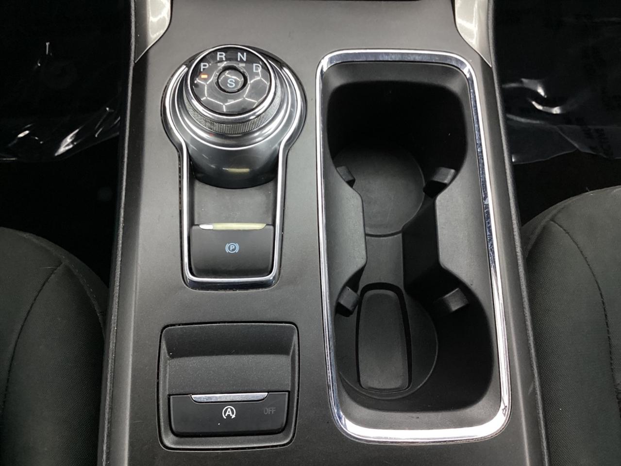 Ford Fusion SE FWD 2018