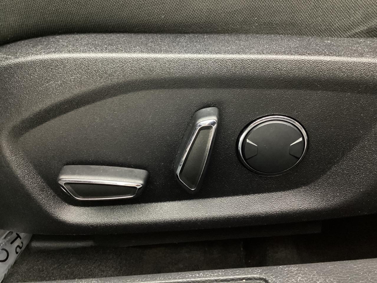 Ford Fusion SE FWD 2018