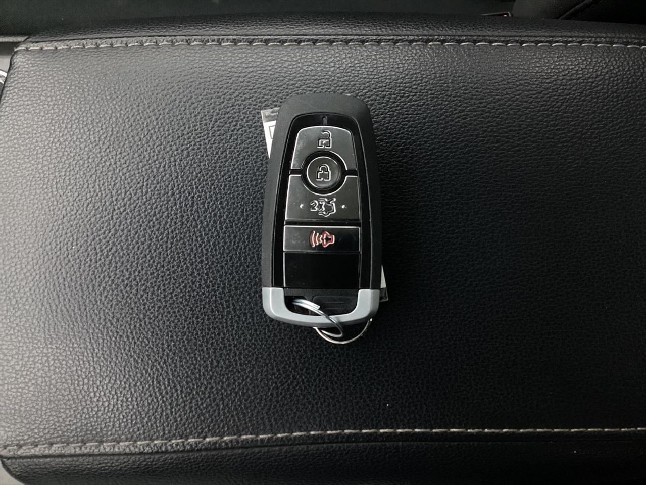 Ford Fusion SE FWD 2018