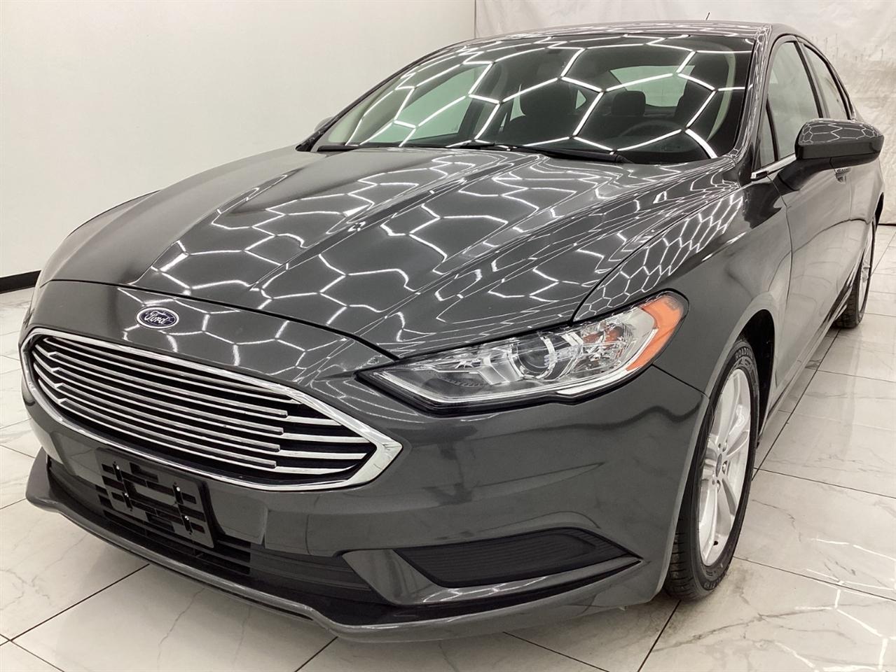 2018 Ford Fusion SE FWD