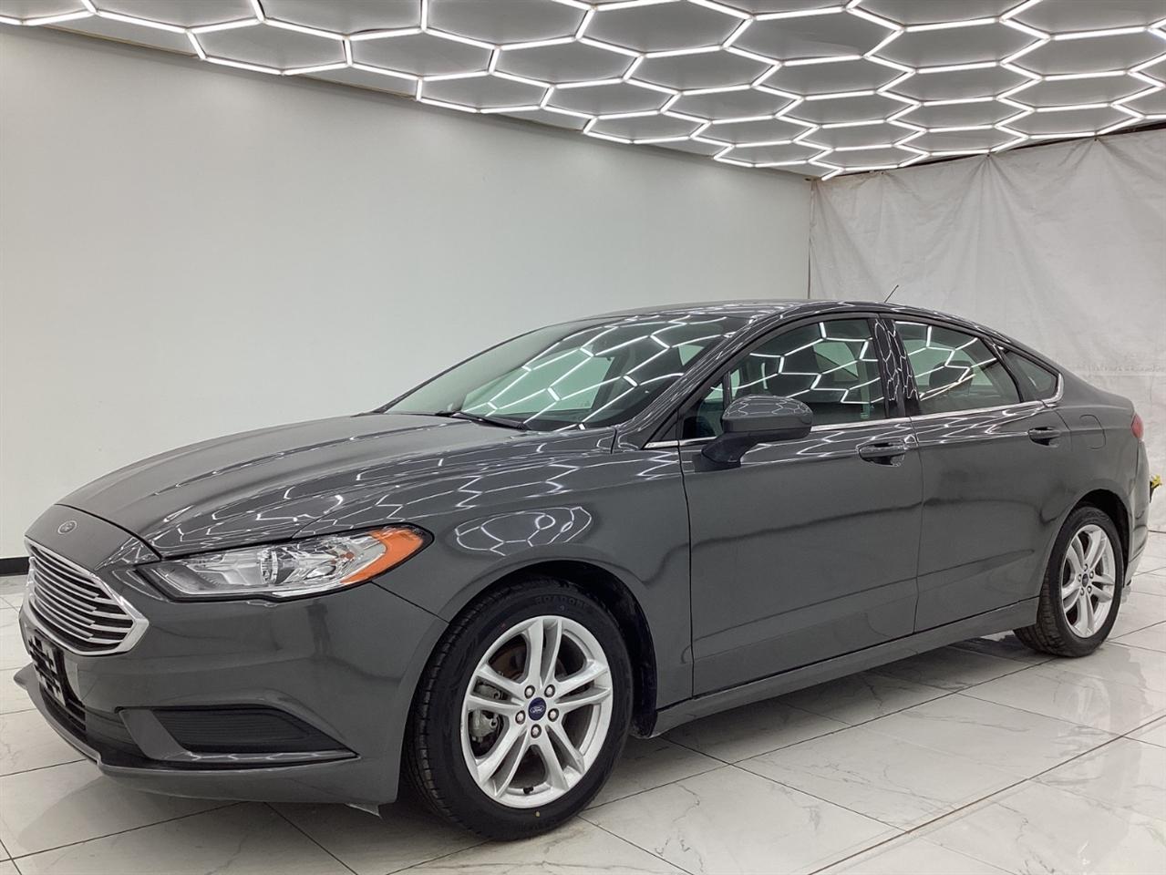 Ford Fusion SE FWD 2018