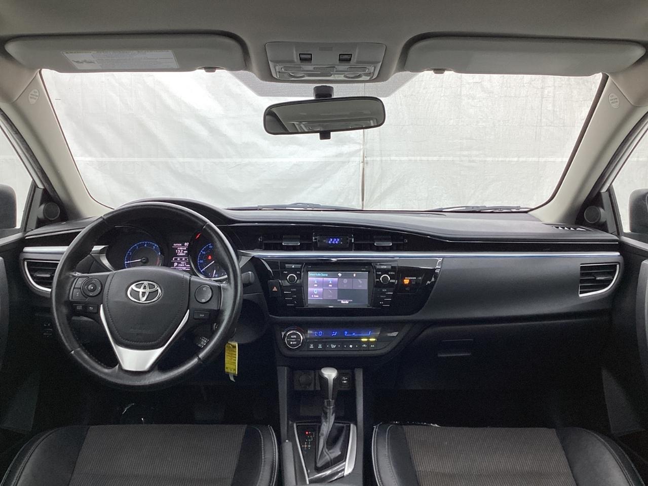 Toyota Corolla 4dr Sdn CVT LE Premium (Natl) 2014