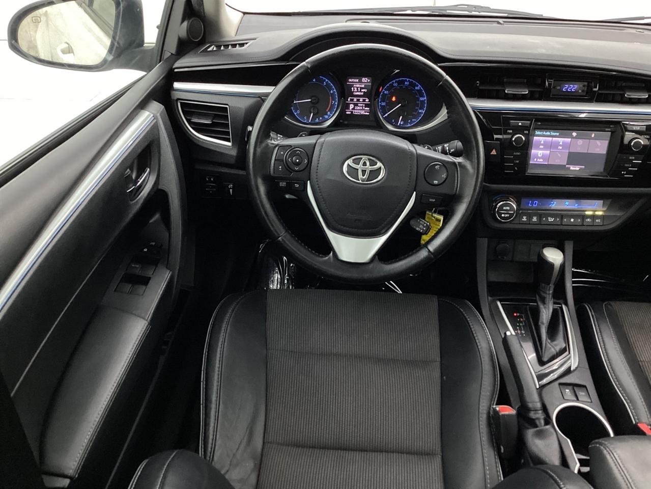Toyota Corolla 4dr Sdn CVT LE Premium (Natl) 2014