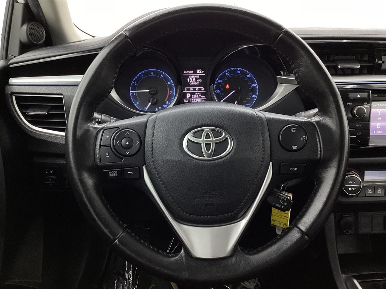 Toyota Corolla 4dr Sdn CVT LE Premium (Natl) 2014