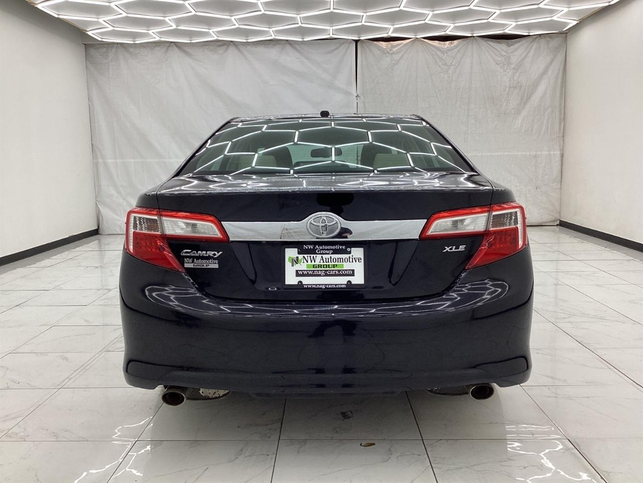 Toyota Camry 2014.5 4dr Sdn V6 Auto XLE (Natl) 2014