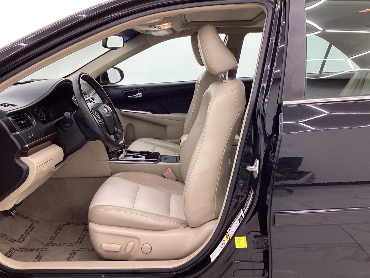 Toyota Camry 2014.5 4dr Sdn V6 Auto XLE (Natl) 2014