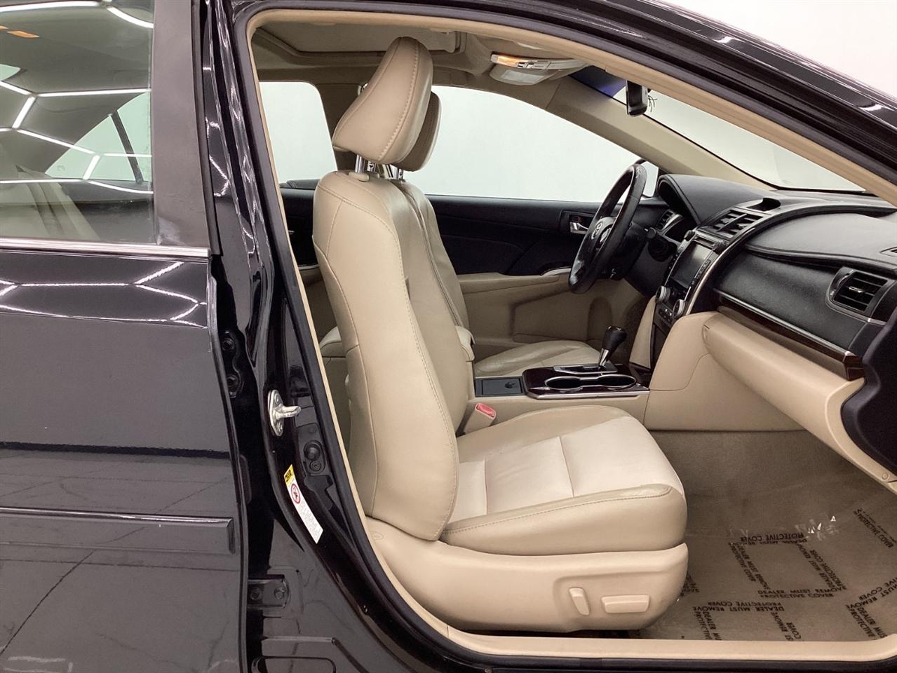 Toyota Camry 2014.5 4dr Sdn V6 Auto XLE (Natl) 2014