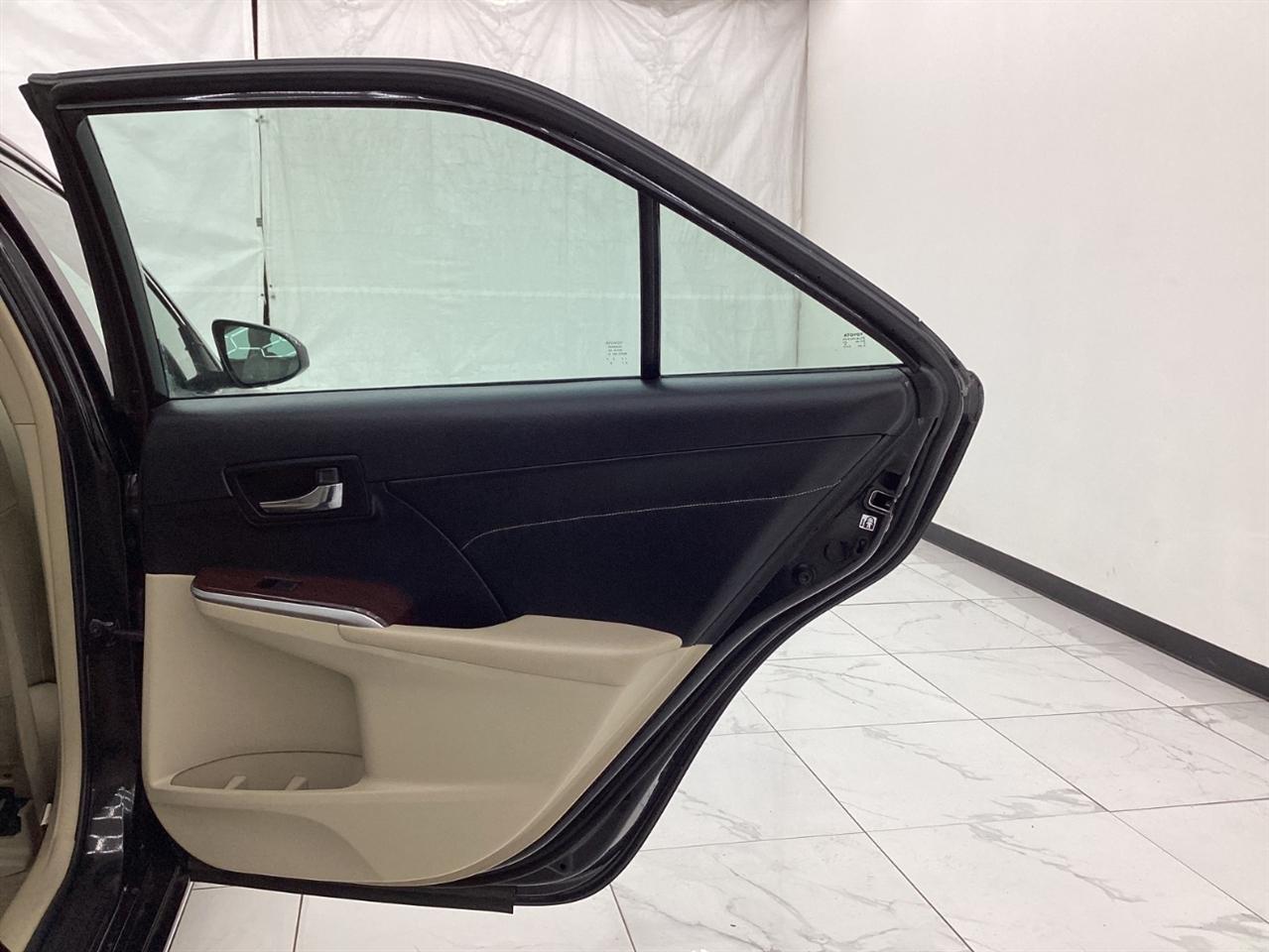 Toyota Camry 2014.5 4dr Sdn V6 Auto XLE (Natl) 2014