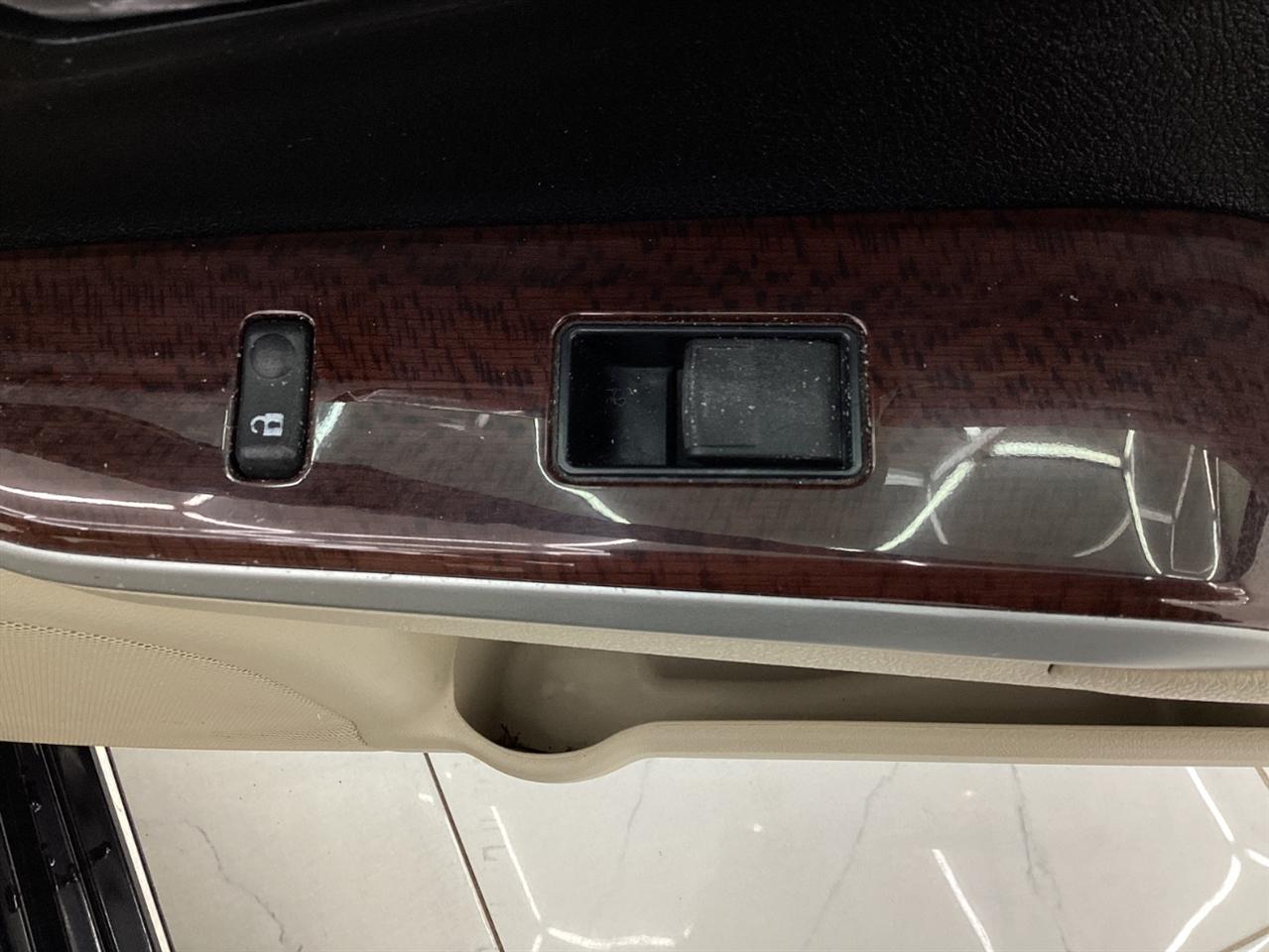 Toyota Camry 2014.5 4dr Sdn V6 Auto XLE (Natl) 2014