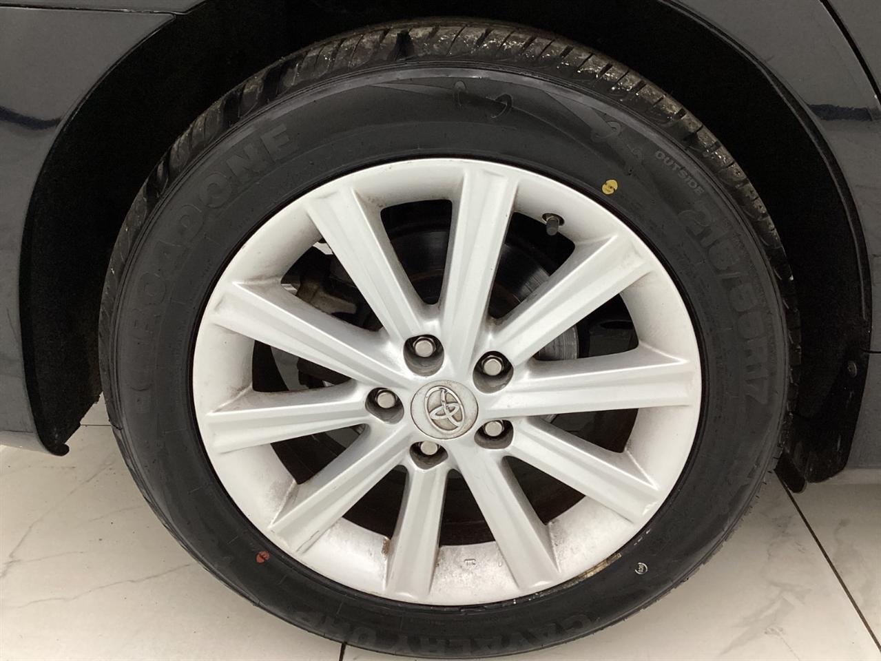 Toyota Camry 2014.5 4dr Sdn V6 Auto XLE (Natl) 2014