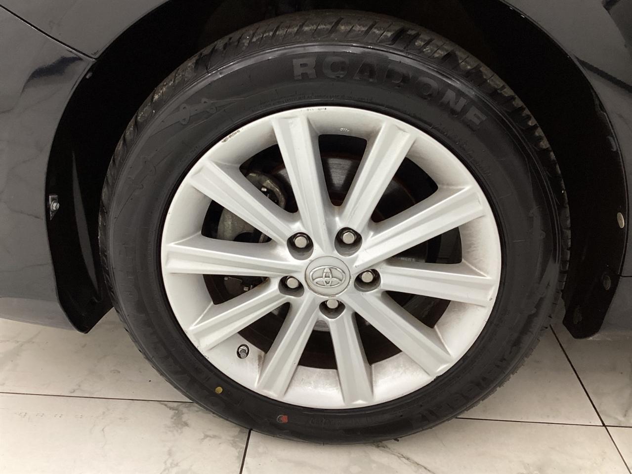 Toyota Camry 2014.5 4dr Sdn V6 Auto XLE (Natl) 2014