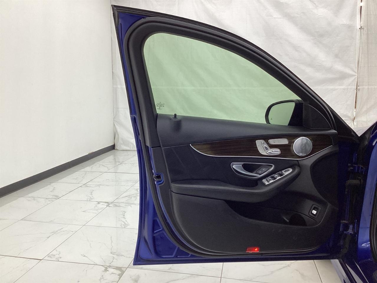 Mercedes-Benz C-Class C 300 4MATIC Sedan 2020