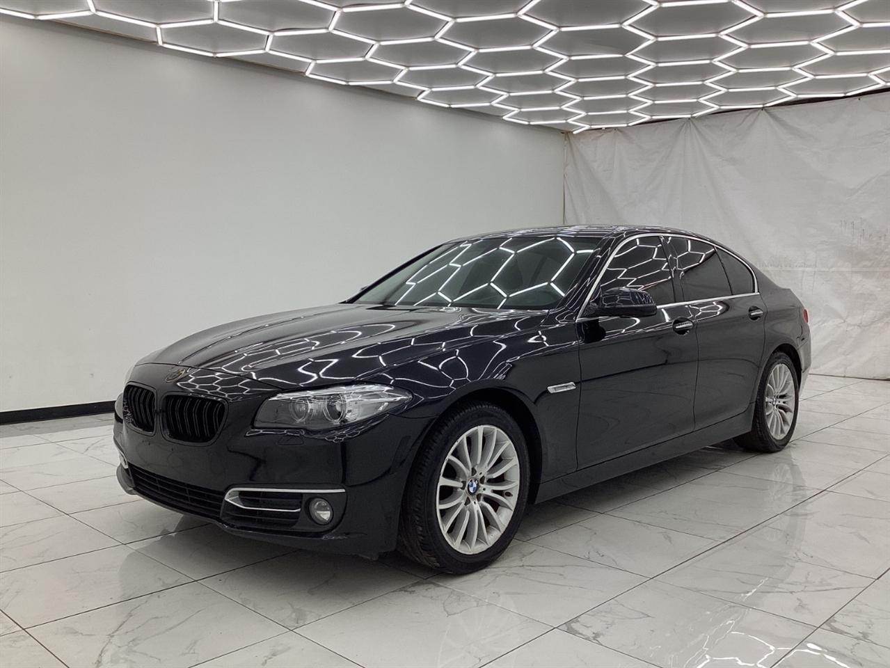 BMW 5 Series 4dr Sdn 528i xDrive AWD 2015