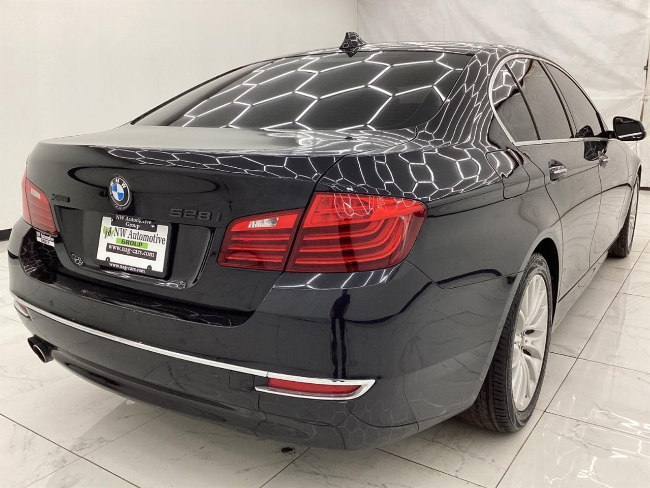 BMW 5 Series 4dr Sdn 528i xDrive AWD 2015