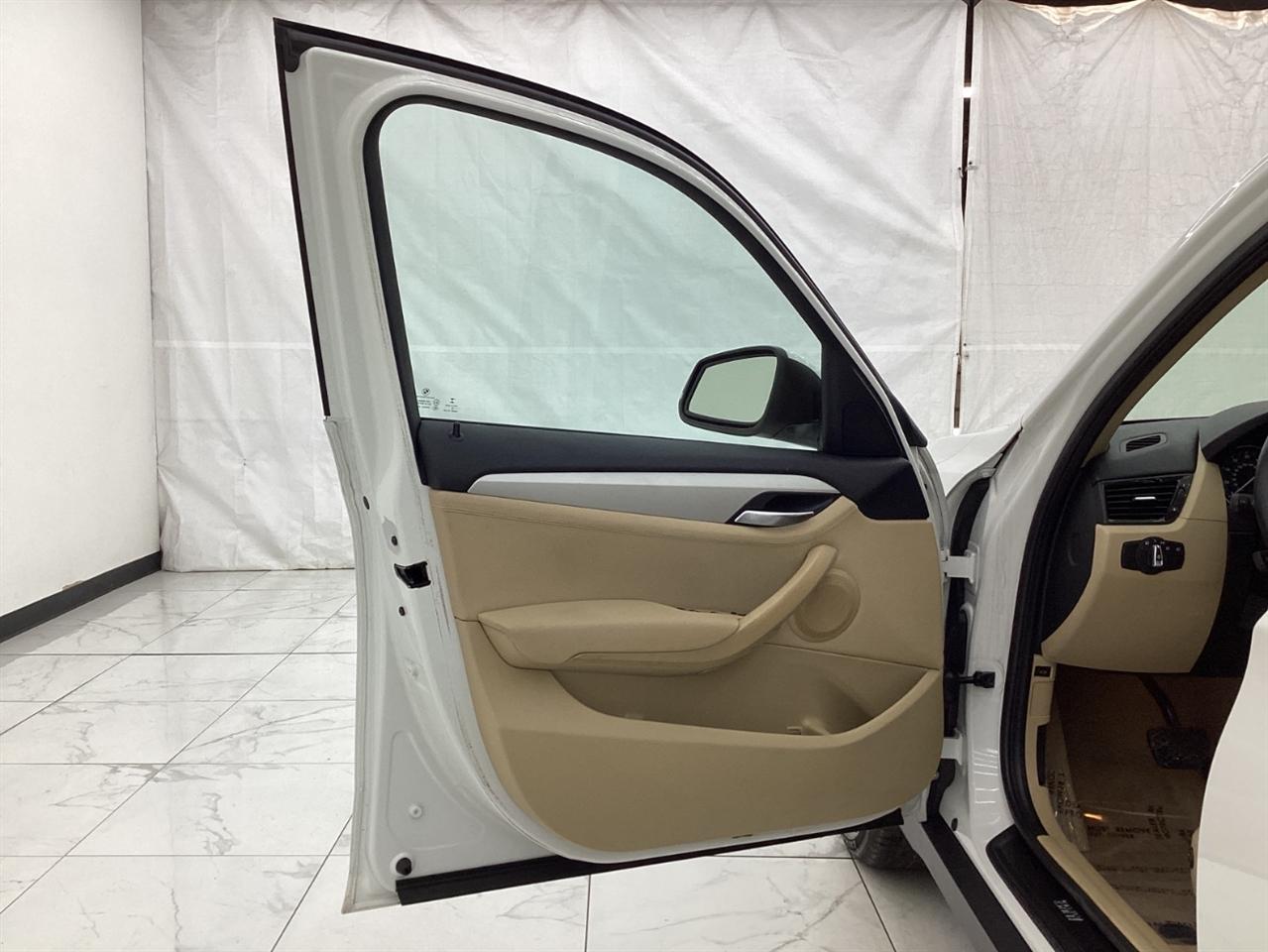 BMW X1 AWD 4dr xDrive28i 2015