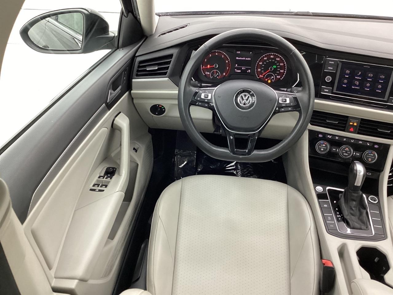 Volkswagen Jetta R-Line Auto w/SULEV 2020