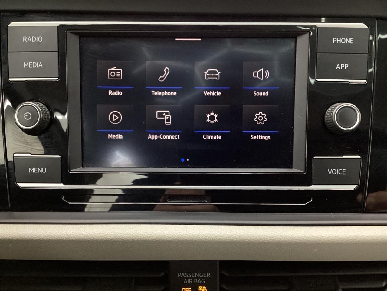 Volkswagen Jetta R-Line Auto w/SULEV 2020