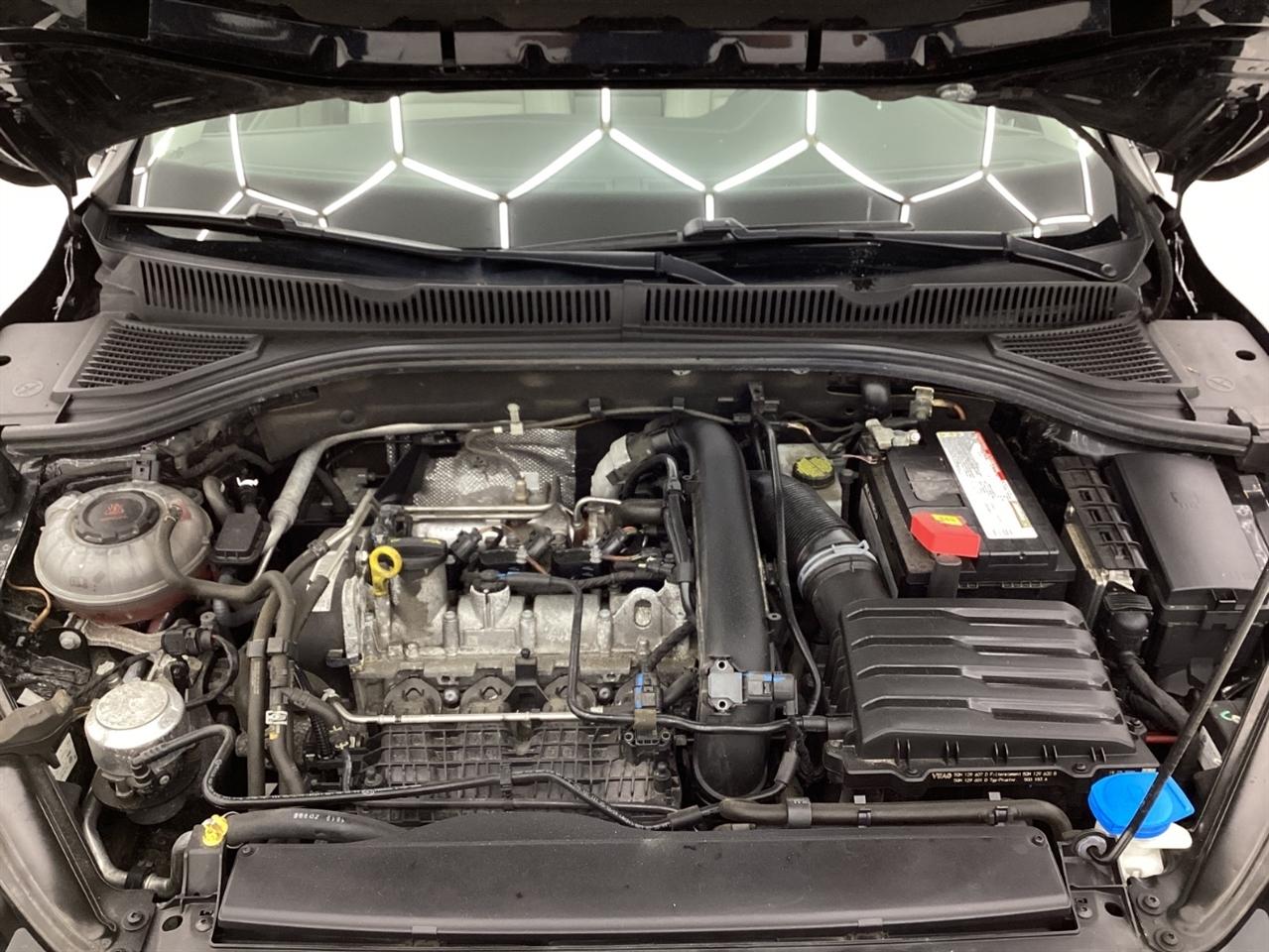 Volkswagen Jetta R-Line Auto w/SULEV 2020