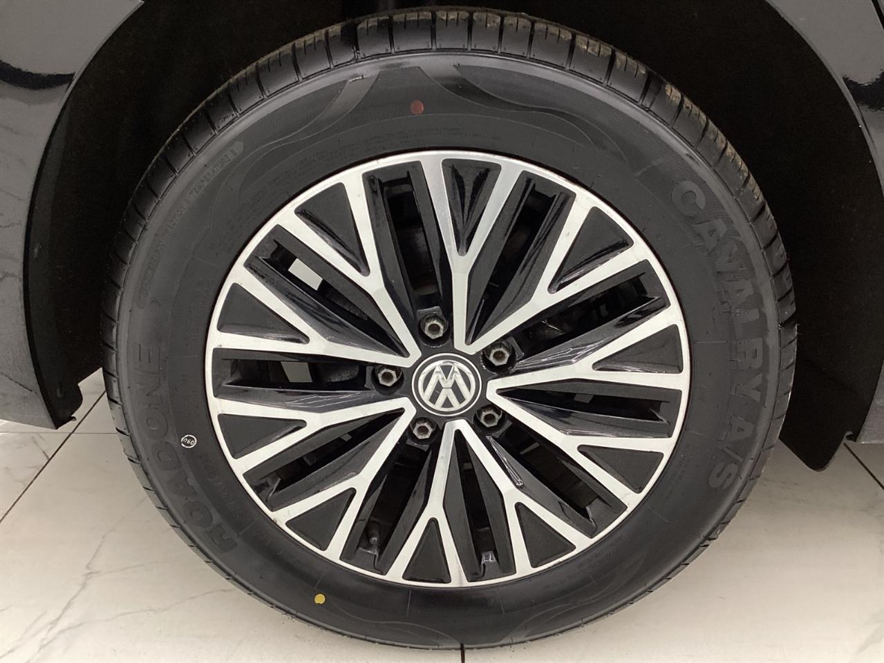 Volkswagen Jetta R-Line Auto w/SULEV 2020