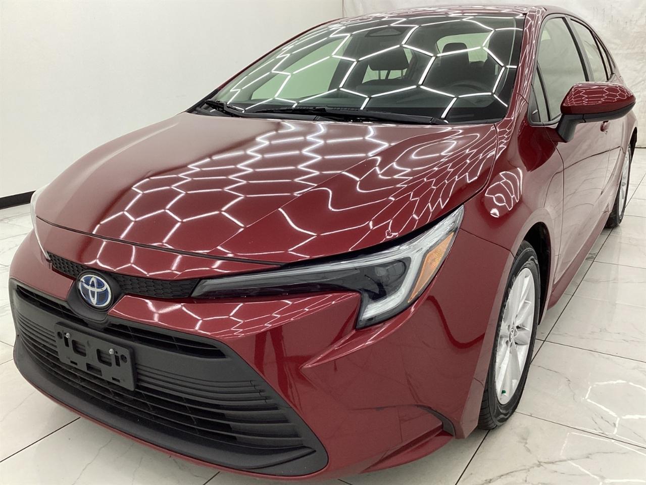 Toyota Corolla Hybrid LE FWD (Natl) 2023