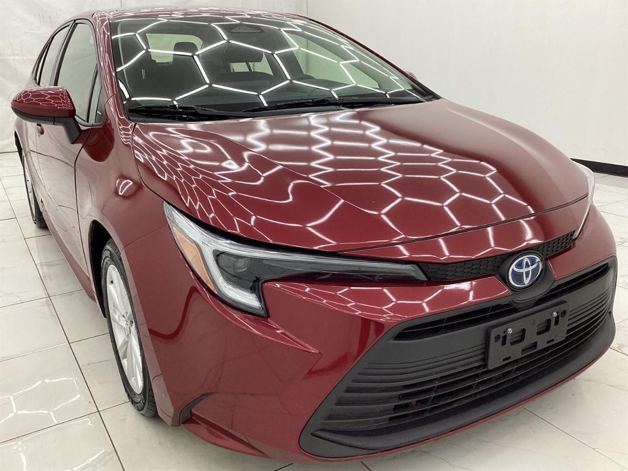 Toyota Corolla Hybrid LE FWD (Natl) 2023