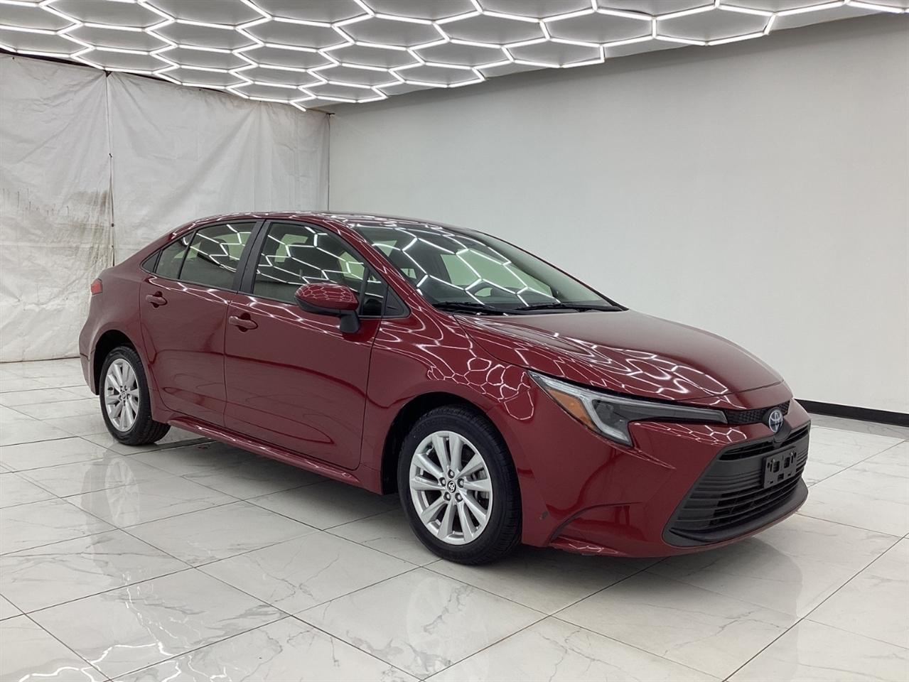 Toyota Corolla Hybrid LE FWD (Natl) 2023
