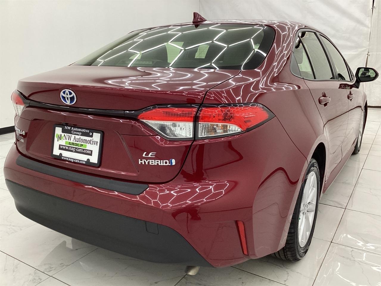 Toyota Corolla Hybrid LE FWD (Natl) 2023