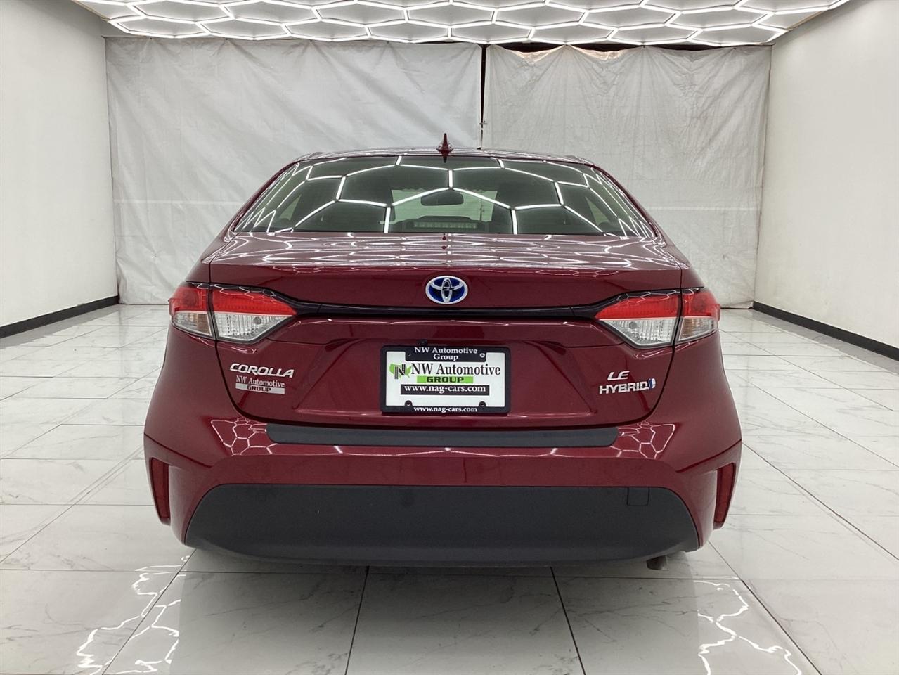 Toyota Corolla Hybrid LE FWD (Natl) 2023