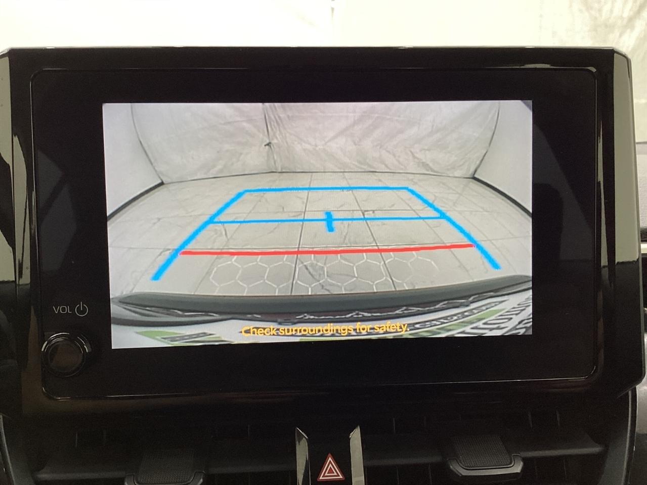 Toyota Corolla Hybrid LE FWD (Natl) 2023