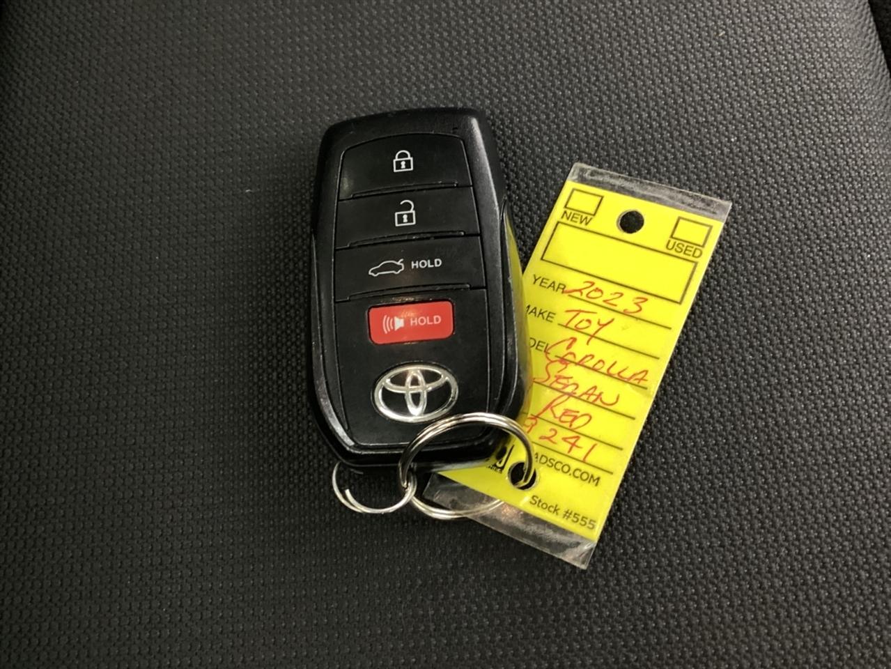 Toyota Corolla Hybrid LE FWD (Natl) 2023