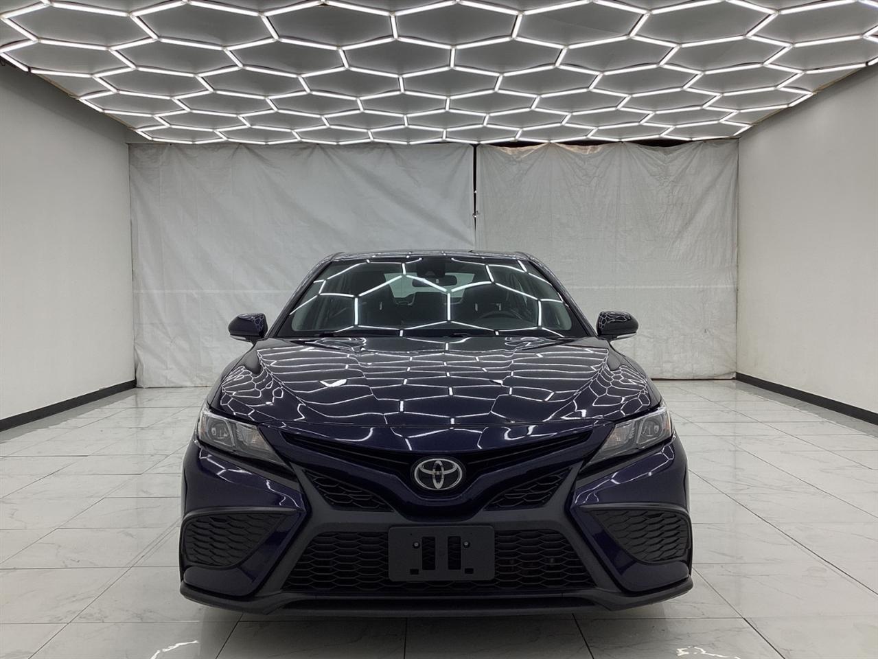 Toyota Camry SE Auto (Natl) 2022