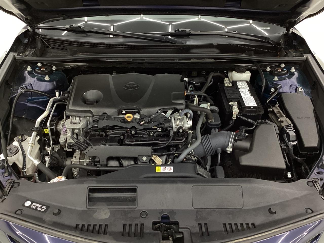 Toyota Camry SE Auto (Natl) 2022