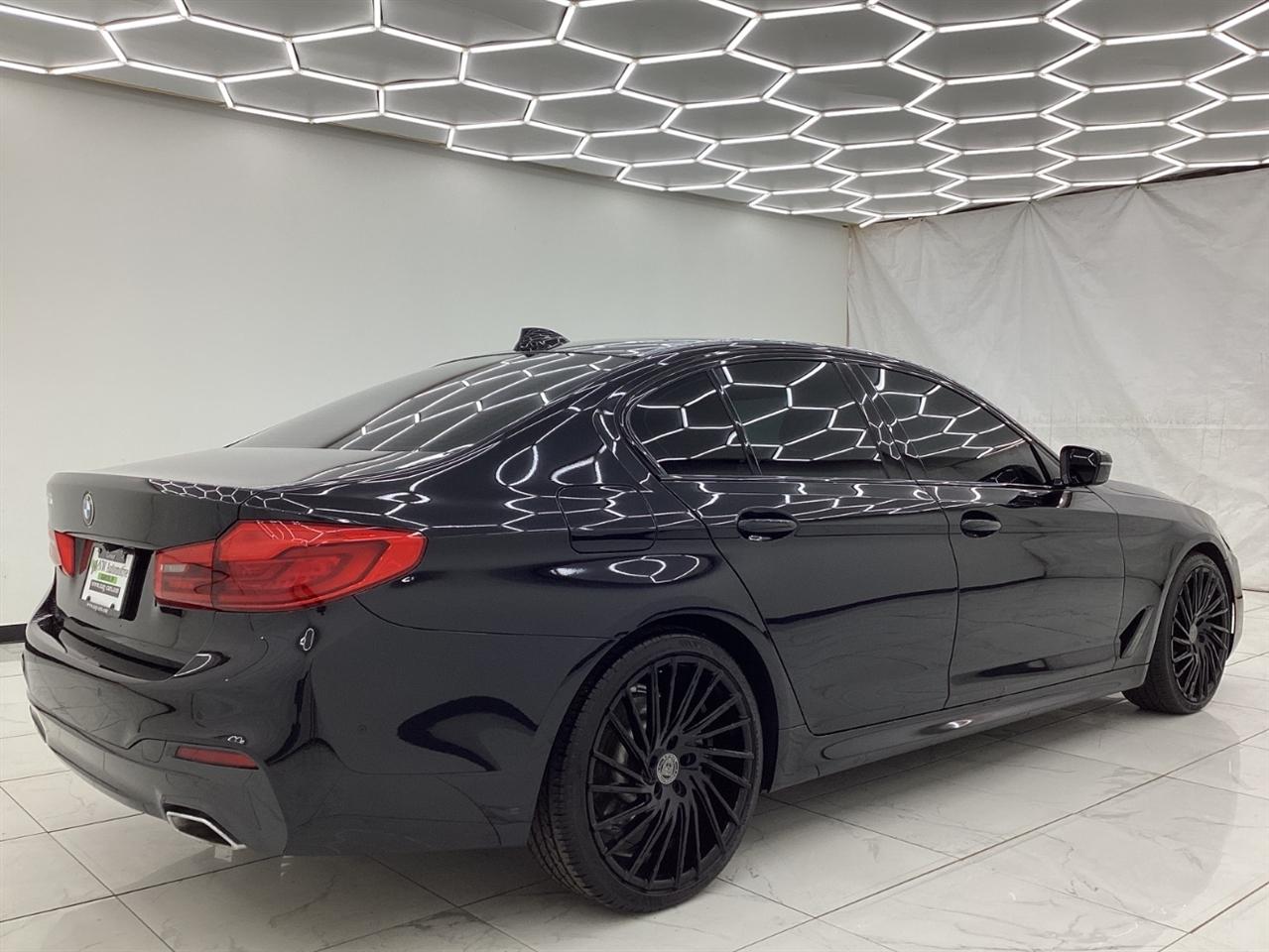 BMW 5 Series 530i Sedan 2020