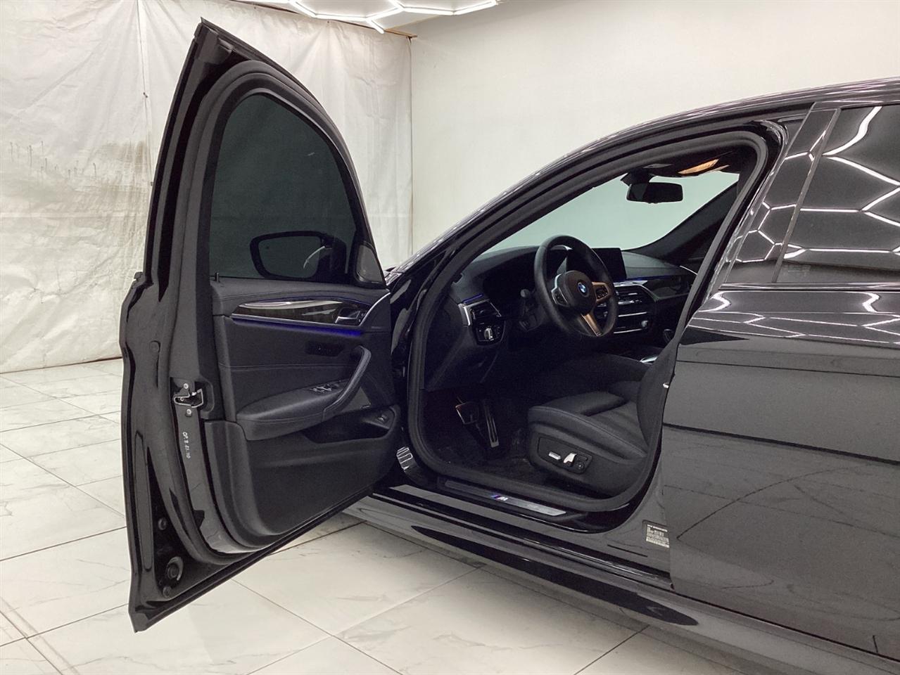 BMW 5 Series 530i Sedan 2020