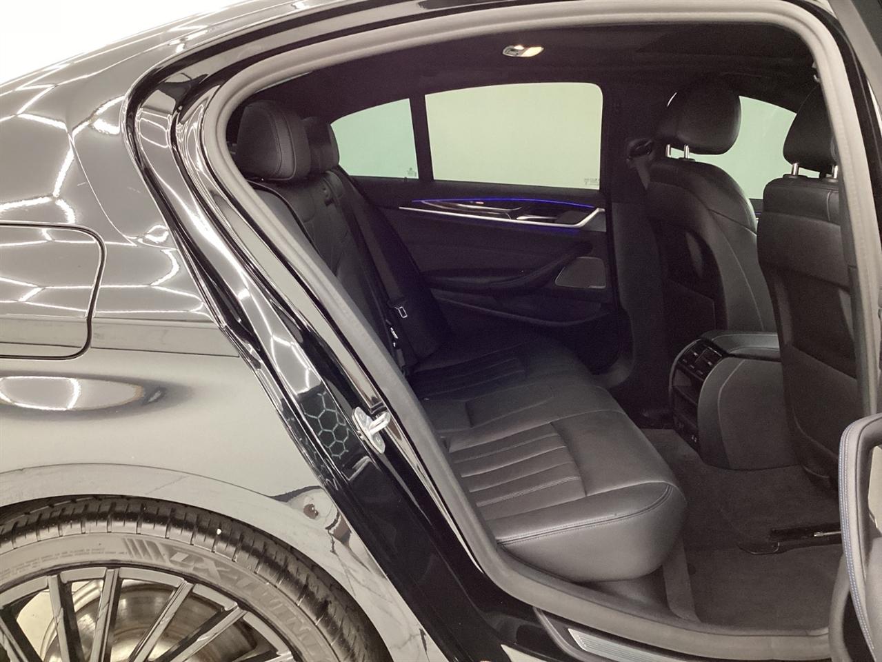 BMW 5 Series 530i Sedan 2020