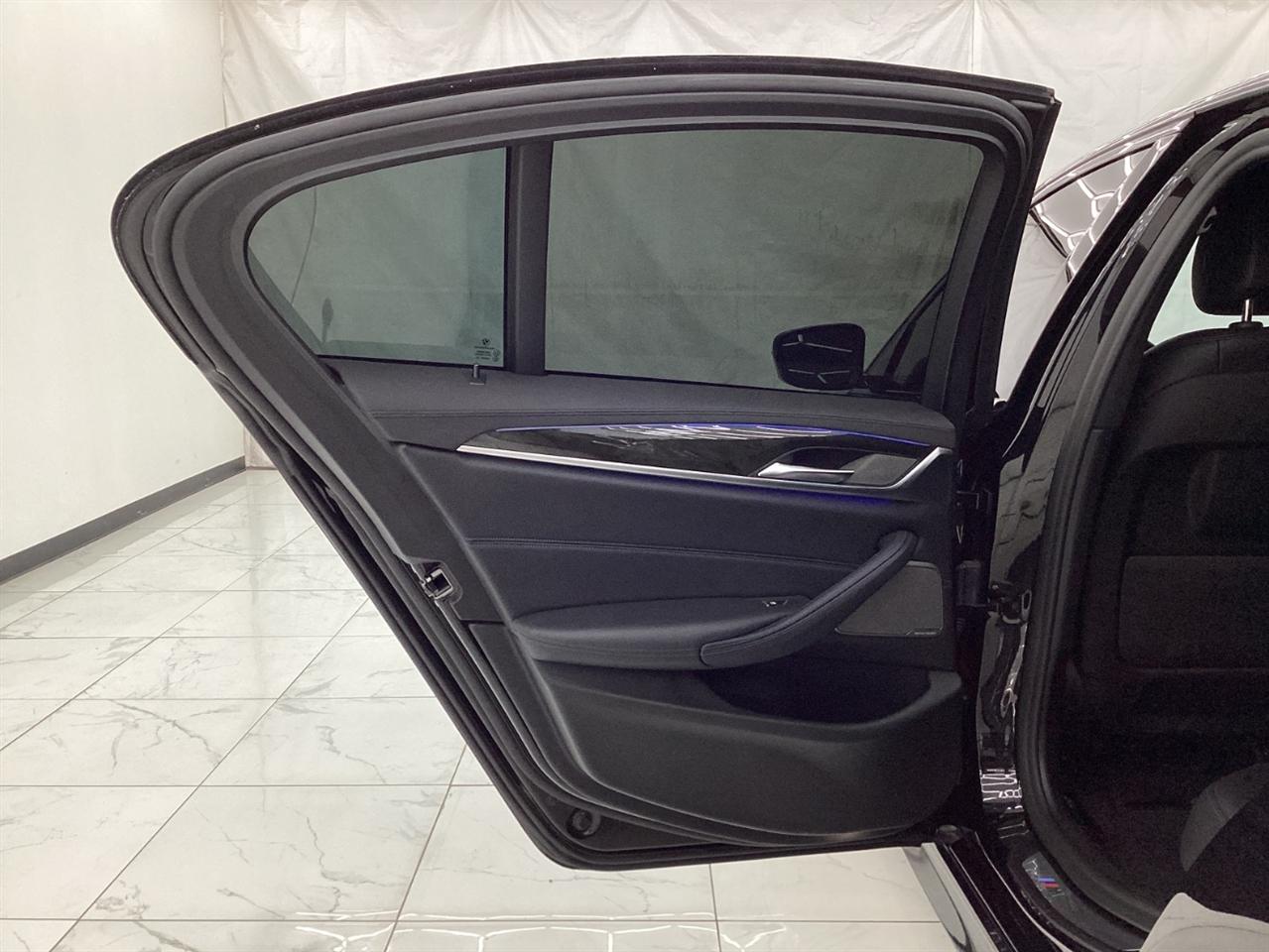 BMW 5 Series 530i Sedan 2020