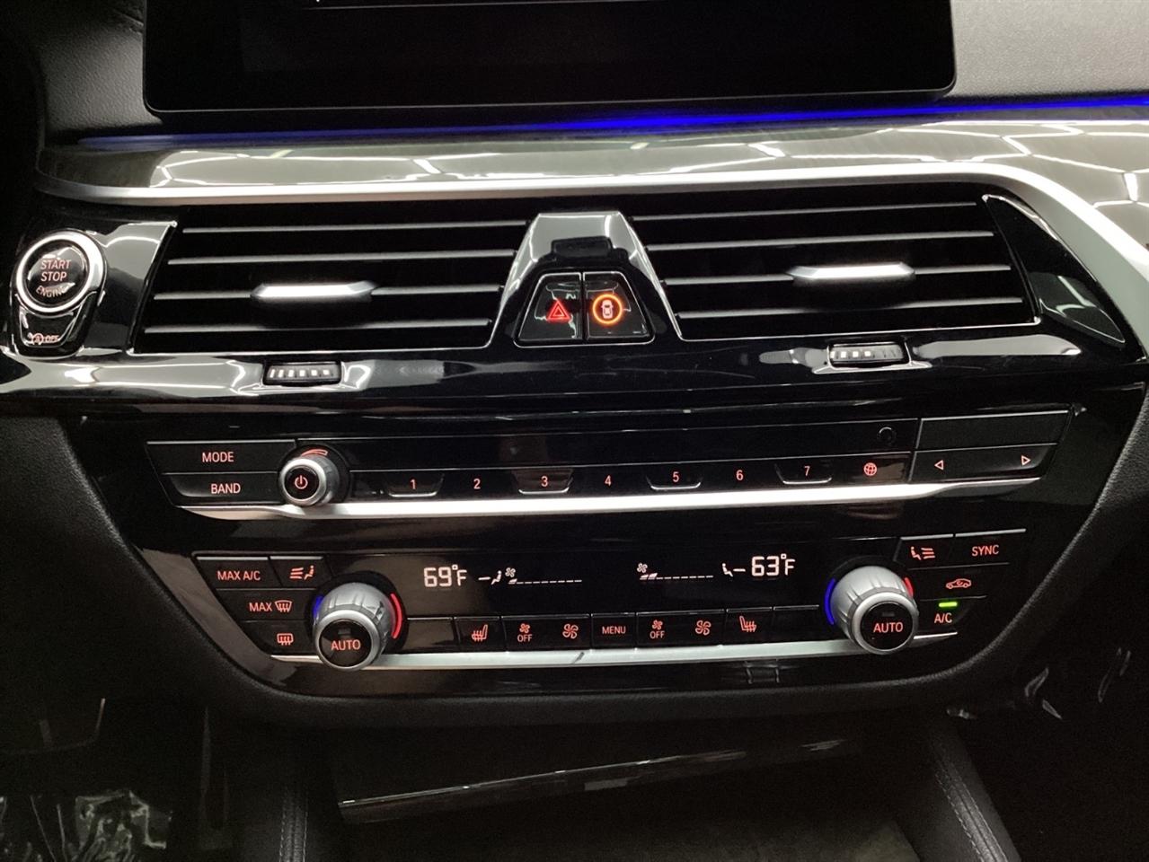 BMW 5 Series 530i Sedan 2020