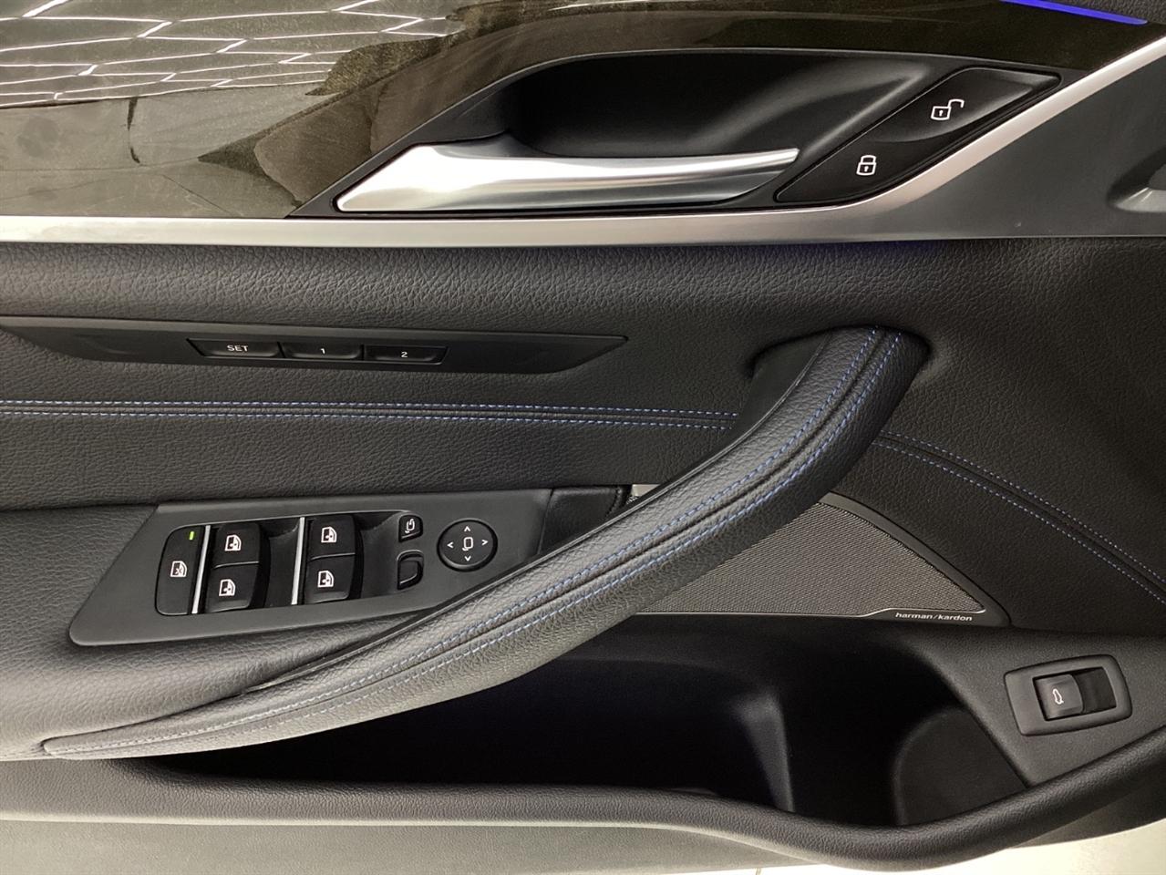 BMW 5 Series 530i Sedan 2020