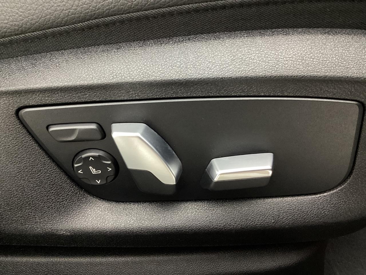 BMW 5 Series 530i Sedan 2020