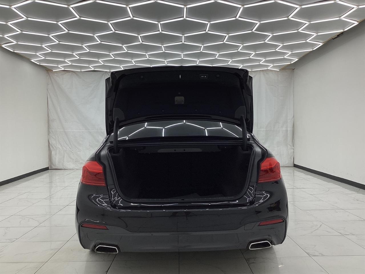 BMW 5 Series 530i Sedan 2020