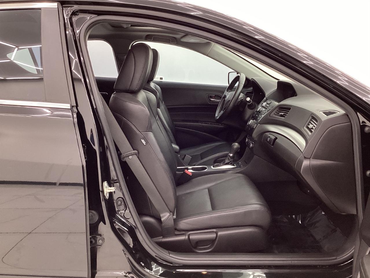 Acura ILX 4dr Sdn 2016