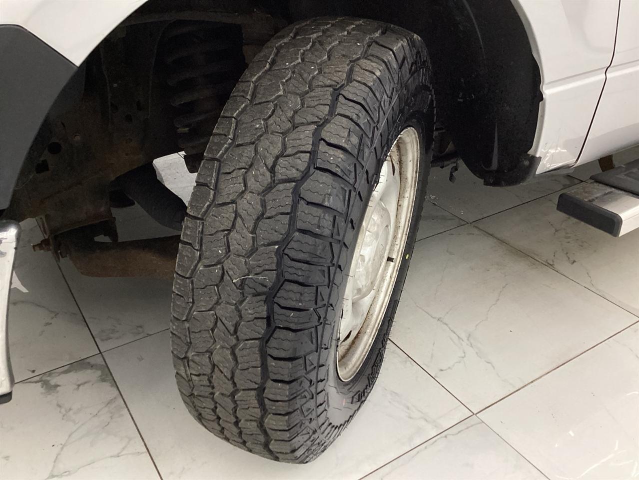 Ford 150 2WD SuperCab 145" XLT 2011