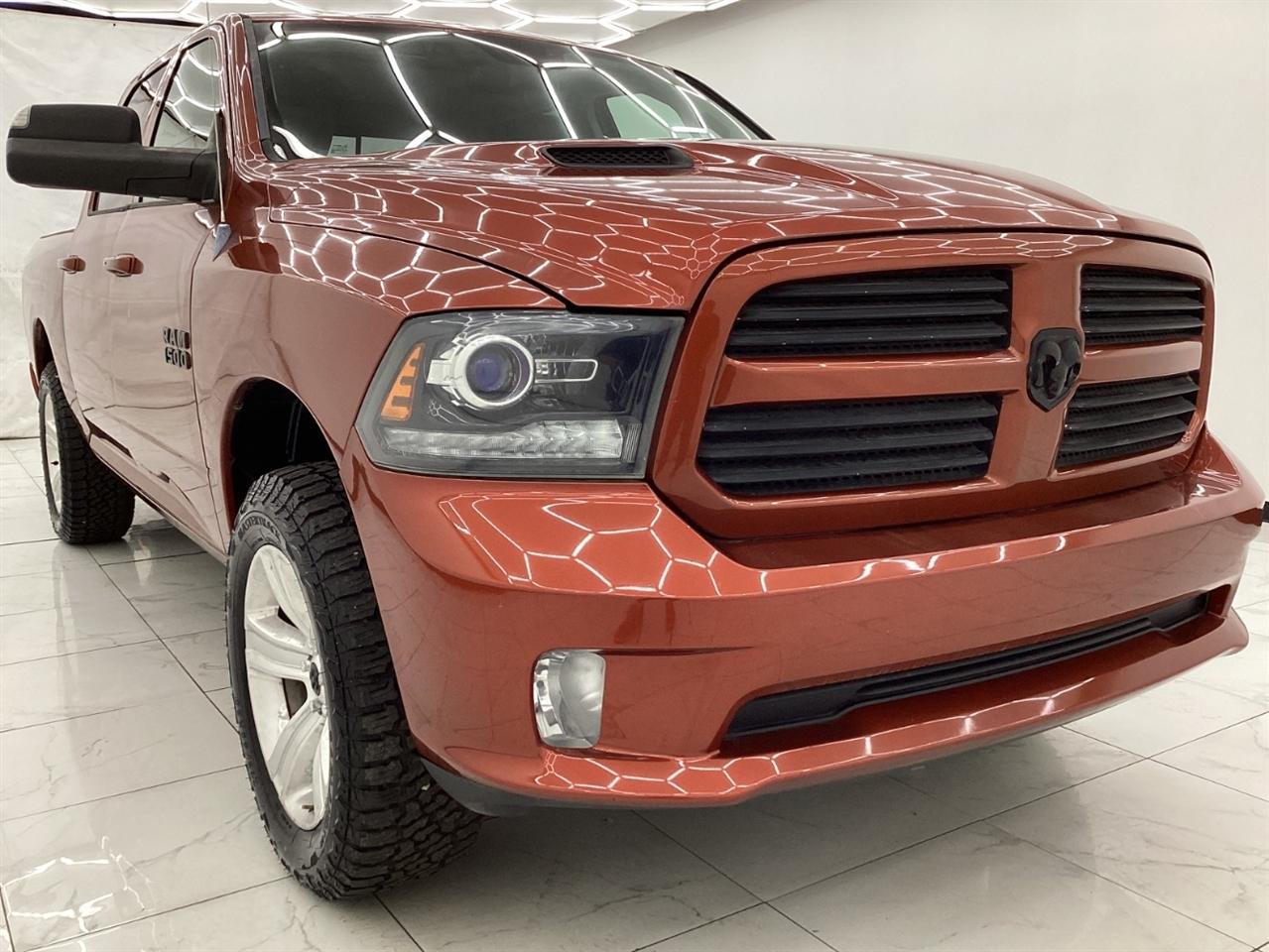 RAM 1500 4WD Crew Cab 140.5" Sport 2013
